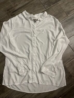 Bench. white button up blouse sz XL